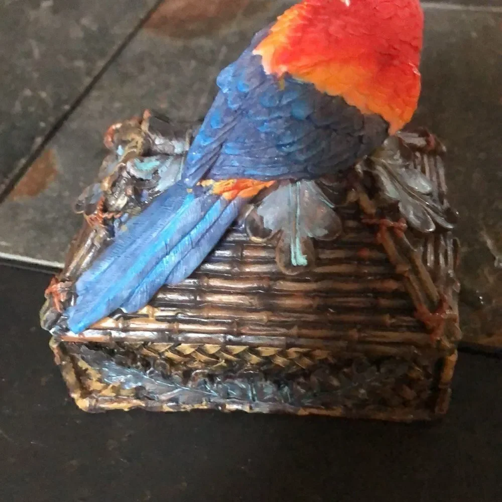 Resin Trinket Box Faux Bamboo With Parrot on Top Tropical Decor 5